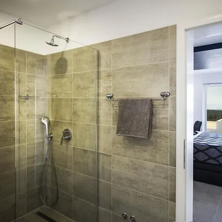 Ctma225/ Holiday House With Heated Private Pool Villa
