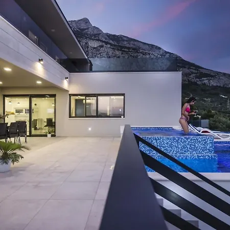 Villa Ctma225/ Holiday House With Heated Private Pool
