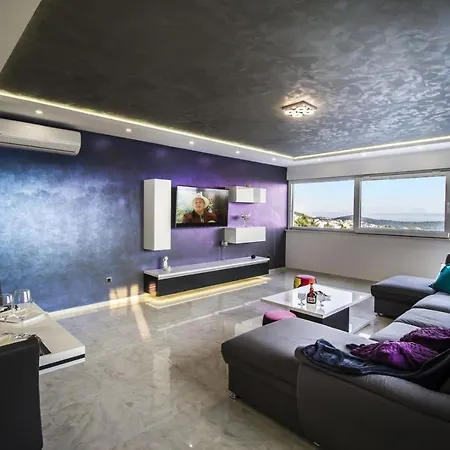 Villa Ctma225/ Holiday House With Heated Private Pool