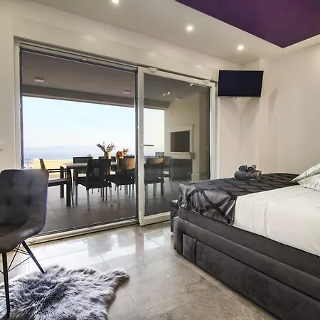 Ctma225/ Holiday House With Heated Private Pool * Makarska